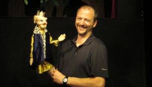 Marco Vollmann initiiert zwei bis dreimal im Jahr ein Treffen der sächsischen freiberuflichen Puppenspieler