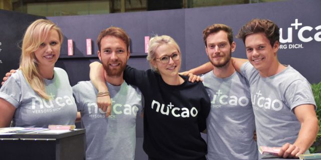 Angela Benker, Mathias Tholey, Cora Schmelzer, Thomas Stoffels und Christian Fenner produzieren den Super-Riegel Nucao