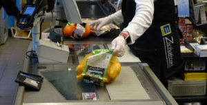 Corona_Edeka_Kasse