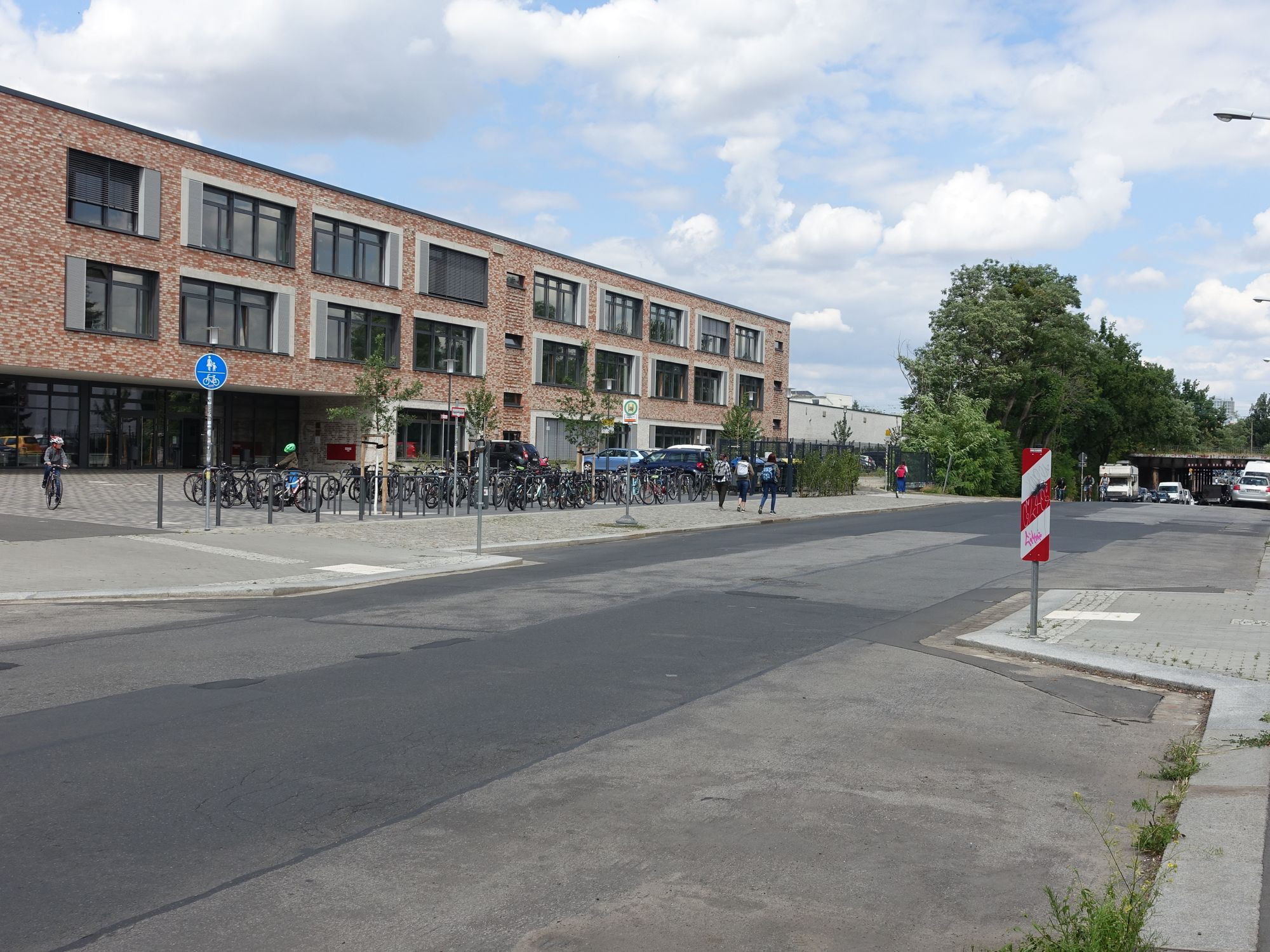 Erfurter Straße Zugang Schulcampus