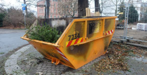 Weihnachtsbaum Container Markusstrasse