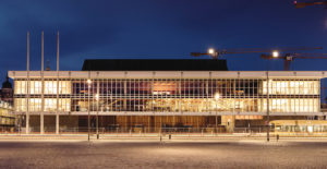Corona: Testzentrum zieht in Kulturpalast - Impfen mit Astrazeneca wird fortgesetzt Kulturpalast Dresden Nikolaj_Lund