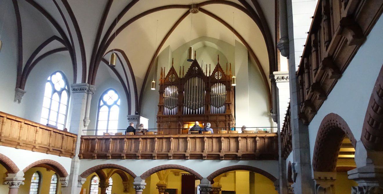 Meditativ bis kurzweilig – die Orgelstunde in der St. Markus Kirche
