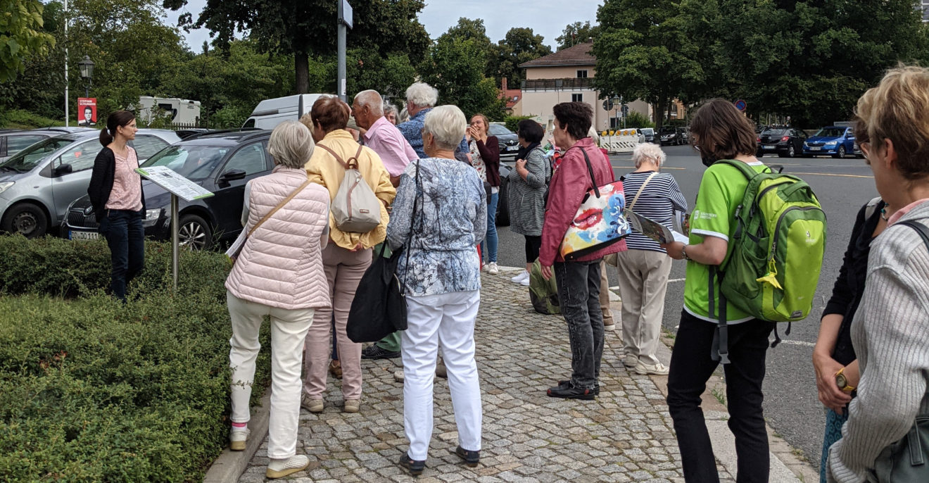 Im August 2021 wurde der Geh-sundheitspfad durch Trachau eingeweiht. Foto: Archiv/M. Gronwald