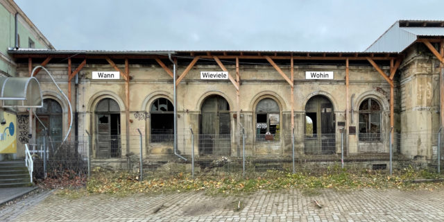 Der alte Leipziger Bahnhof soll dauerhaft ein Ort der Erinnerung werden. Foto: David Adam