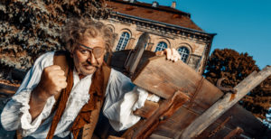 Sommertheater im Schloss Übigau zeigt erneut "Das Wirtshaus im Spessart"