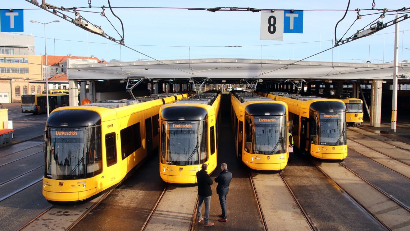 Am Freitag werden die Straßenbahnen im Depot bleiben. Foto: J. Frintert