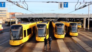 Am Freitag werden die Straßenbahnen im Depot bleiben. Foto: J. Frintert