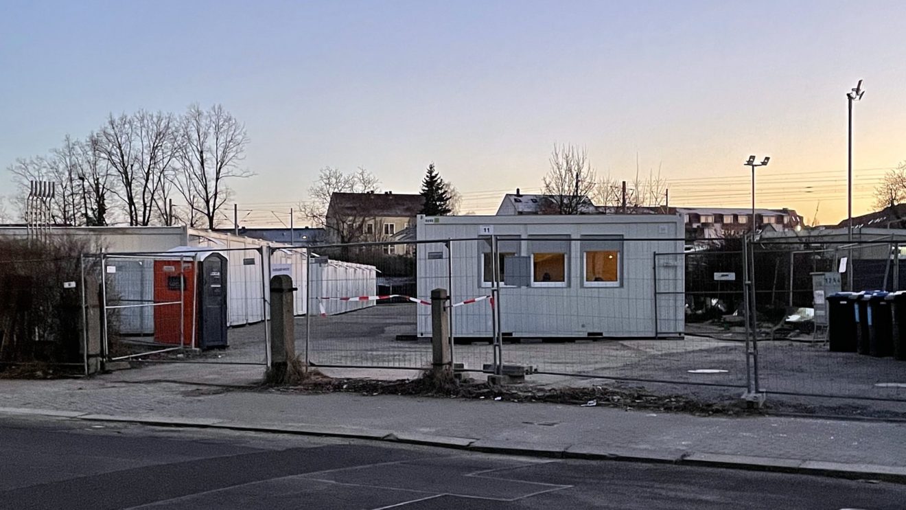 Ab Montag wird die neue Asylunterkunft auf der Industriestraße bezogen. Foto: W. Schenk