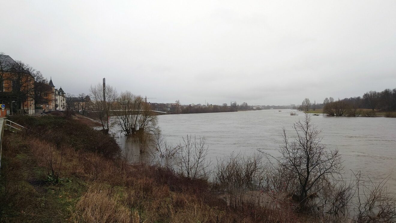 Am Mittwoch wurde die Hochwasser-Warnstufe 1 ausgerufen. Foto: J. Frintert