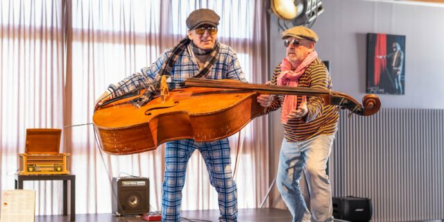 Der Kontrabass im August-Theater.