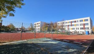 Neugestaltete Sportanlagen an der 9. Oberschule "Am Elbepark" - Foto: J. Frintert