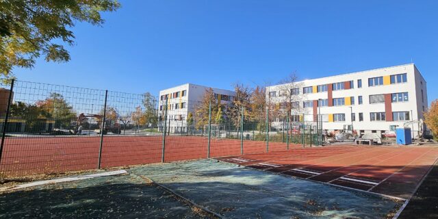 Neugestaltete Sportanlagen an der 9. Oberschule "Am Elbepark" - Foto: J. Frintert