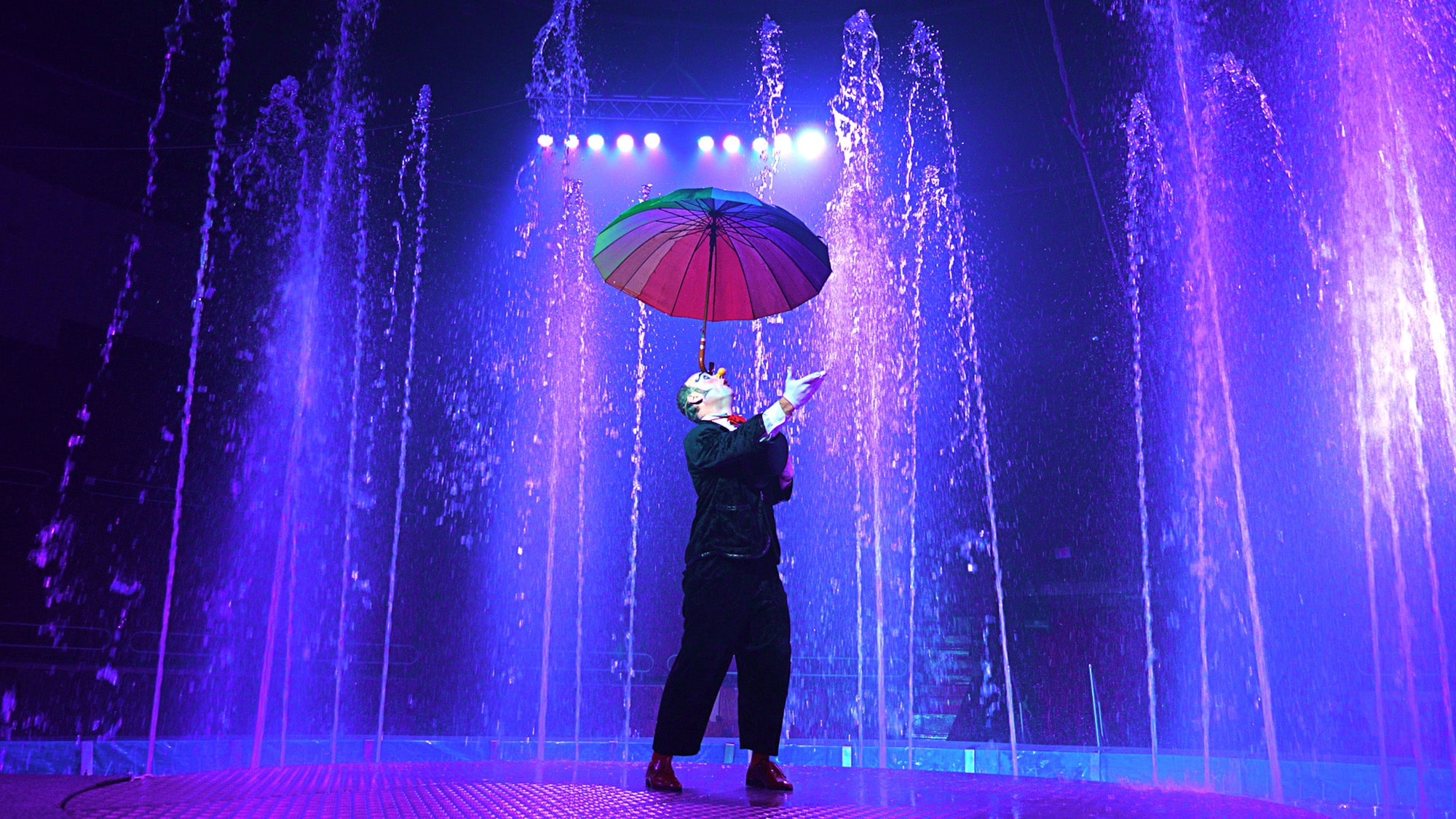 Ein Clown und allerlei lustiges werden zu sehen sein. Foto: Zirkus Waterland