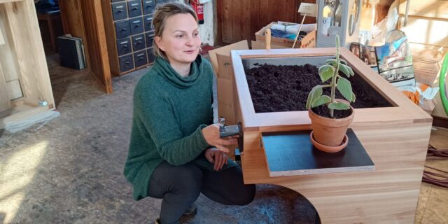 Auf Messen und in der Tischlerei "Artefact" in Dresden Übigau kann "Frida" bewundert werden.