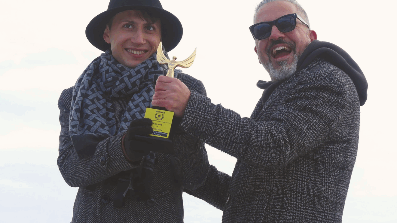 Holy B3 die Serie" zu Glauben im digitalen Zeitalter: Am 8. November findet im Omnibus ein Kurzfilmabend statt. Die Regisseure sind vor Ort. Foto: PR/Holy B3 die Serie