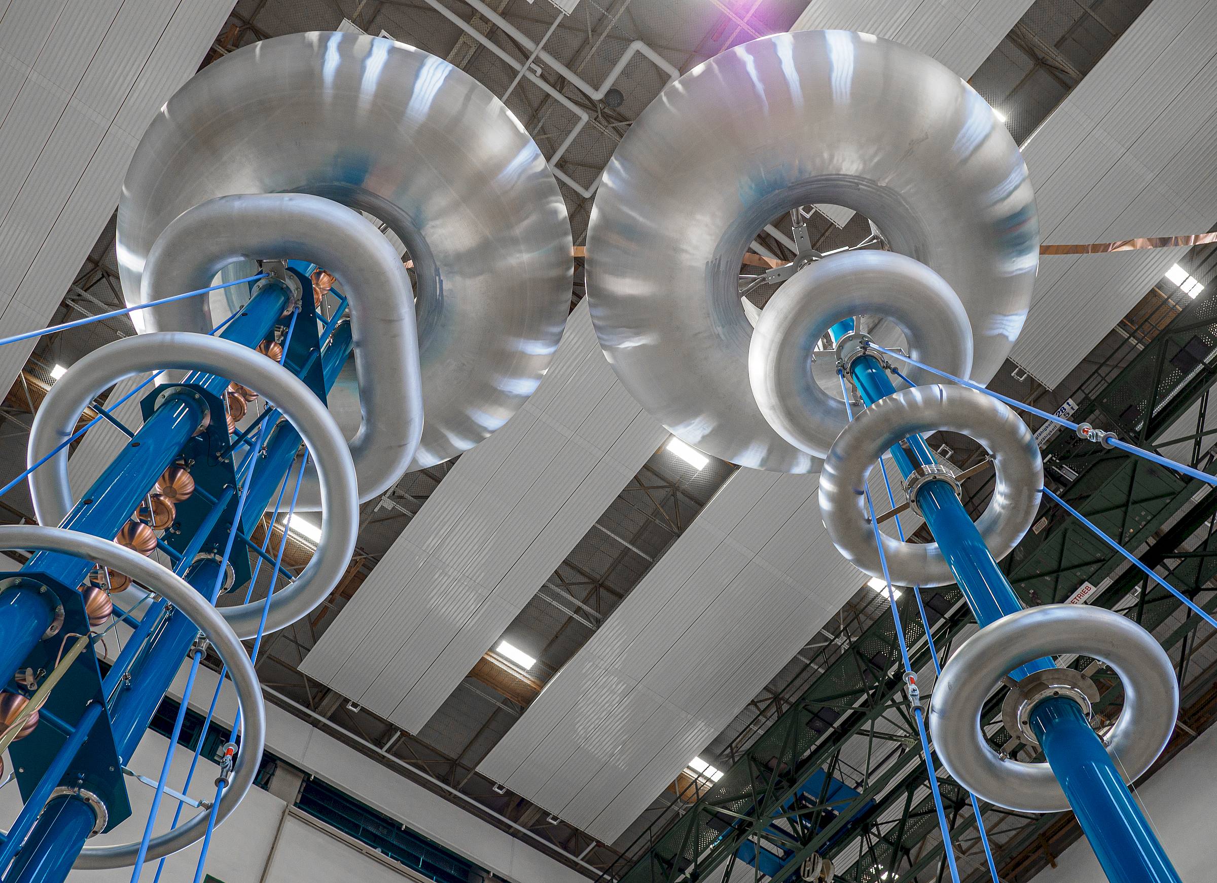 Hochspannungsprüfanlage im Werk an der Marie-Curie-Straße - Foto: Highvolt