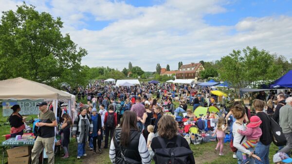 Trachenfest auf den Hufewiesen - Foto: J. Frintert