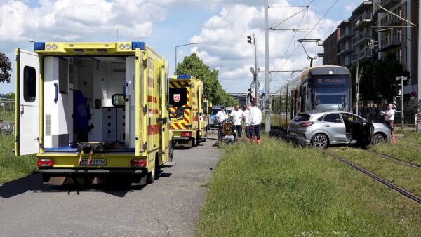 Unfall an der Pieschener Straße in Mickten - Foto: R. Halkasch