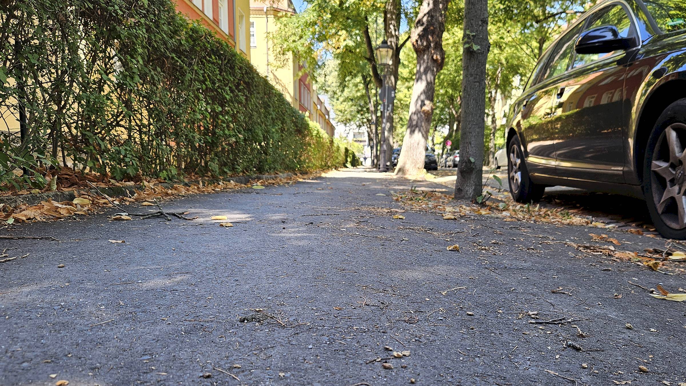 Der Fußweg auf der westlichen Seite der Stephanstraße soll erneuert werden. Foto: J. Frintert