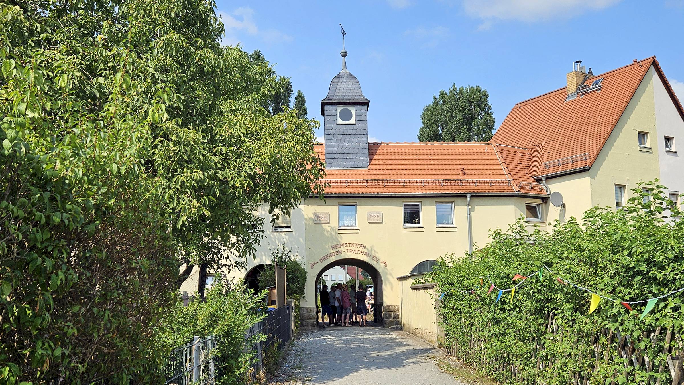 Eingang zur Kriegerheimstättensiedlung Dresden-Trachau – Foto: J. Frintert