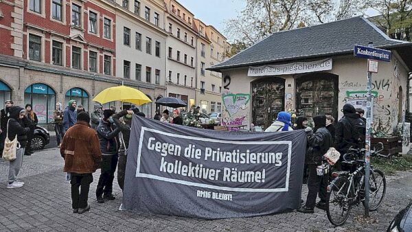 Demonstration am Konkordienplatz - Foto: J. Frintert