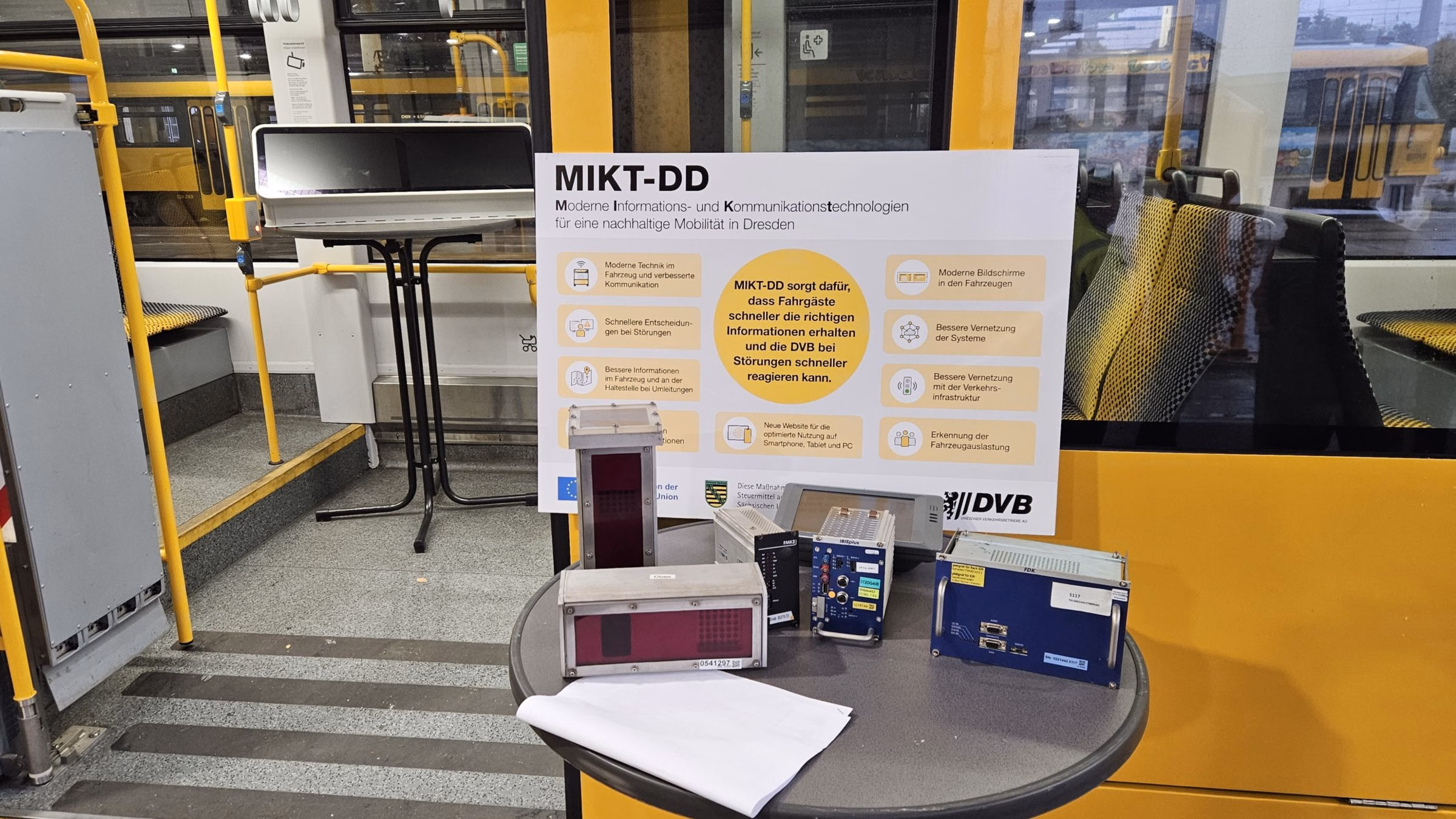 MIKT steht für „Modernisierung der Informations- und Kommunikations-Technologien im Dresdner Nahverkehr“ - Foto: J. Frintert